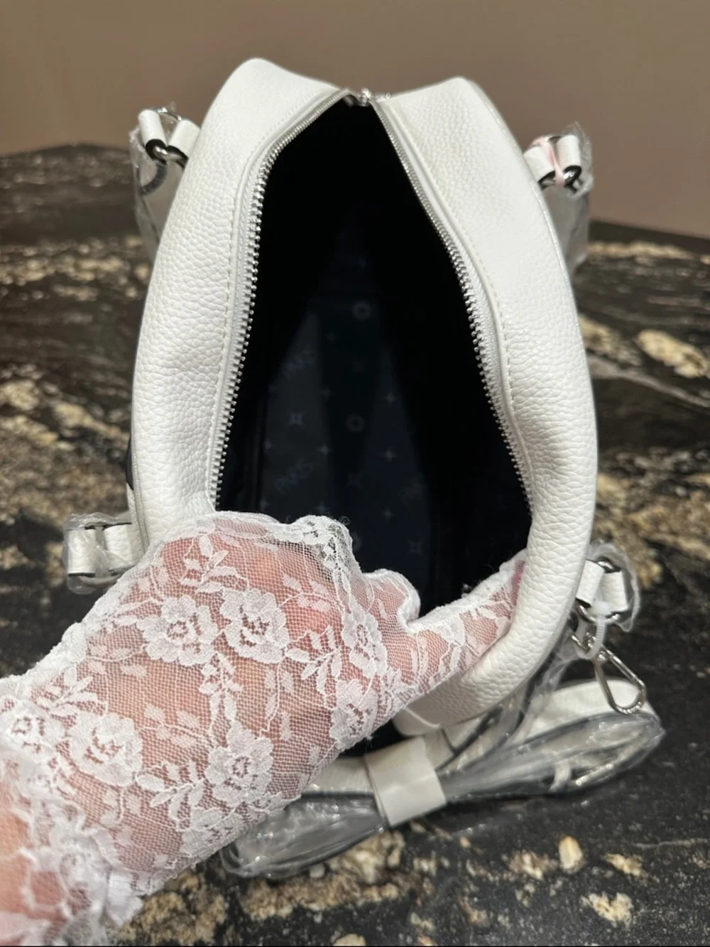 NWT Paris Hilton Bowler Bag - Picture 7 of 8